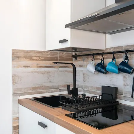 Апартаменты Liz Бари